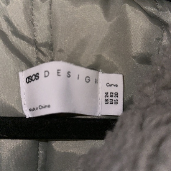 ASOS design curve faux leather jacket with teddy lining - Picture 9 of 12